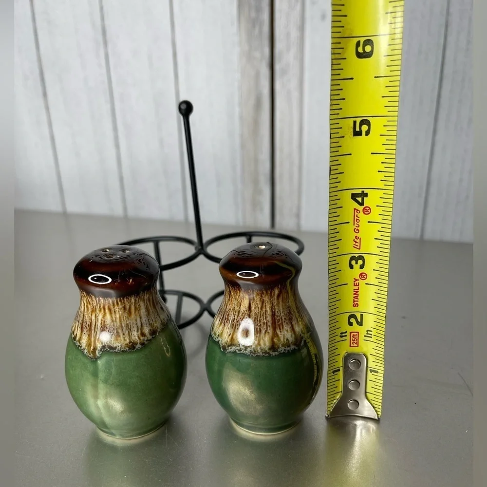 Ceramic Salt And Pepper Shakers Set With Holder Stoneware Look